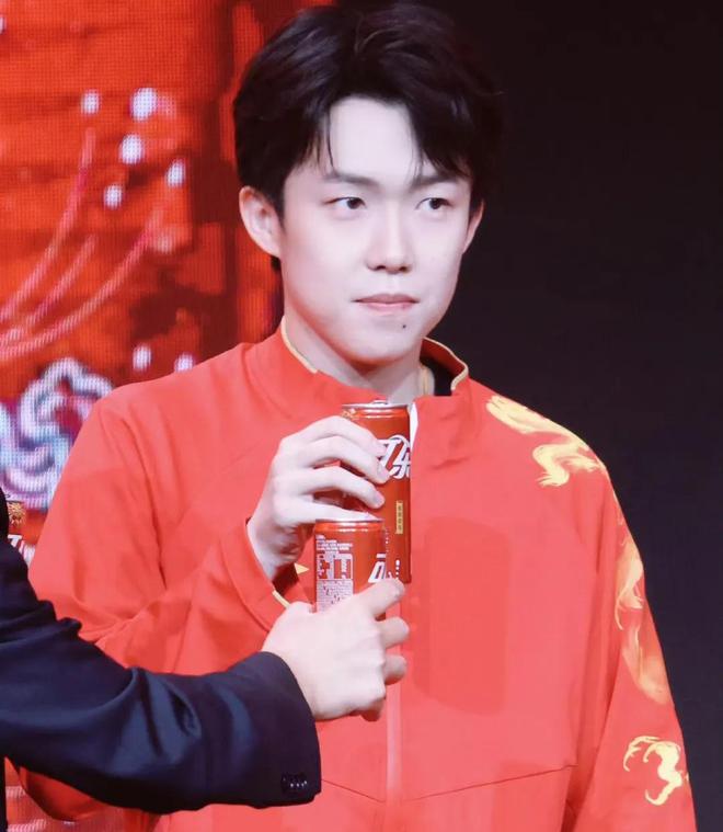被医护用来炫耀！终于明白曼昱回京治疗麻将胡了游戏愤怒！王楚钦长沙就医信息(图1)